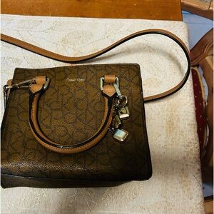 Calvin Klein Small crossbody purse with handles and strap